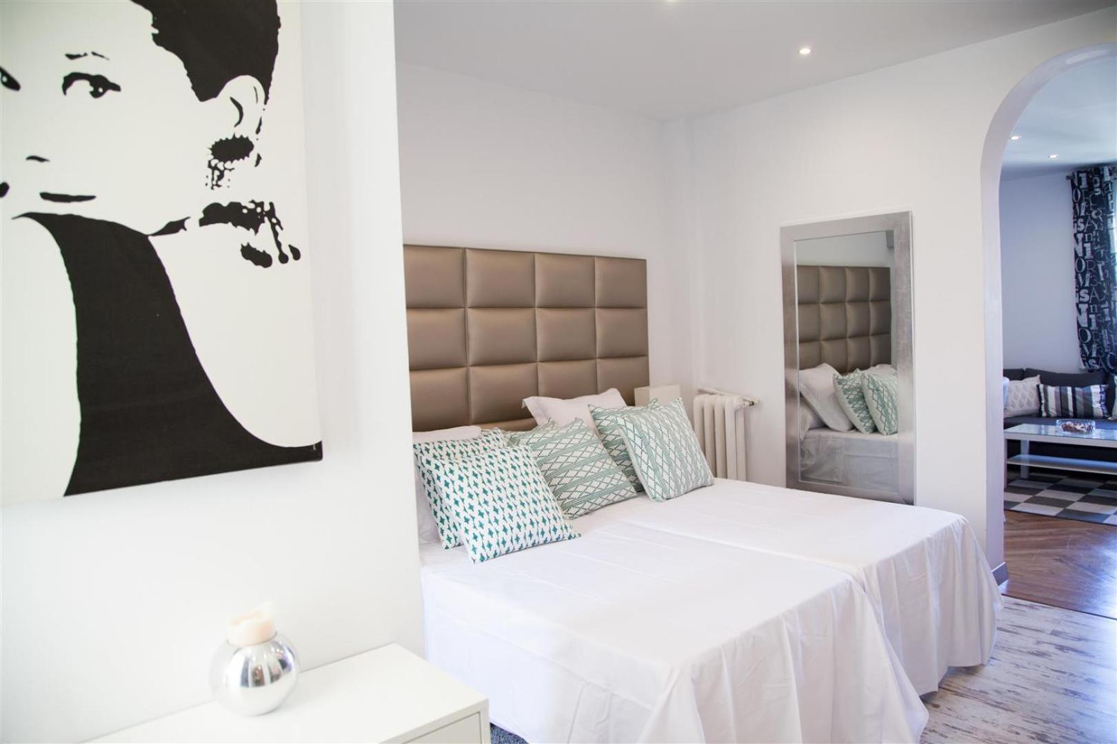 Apartamento City - Solo Adultos Madrid Kültér fotó